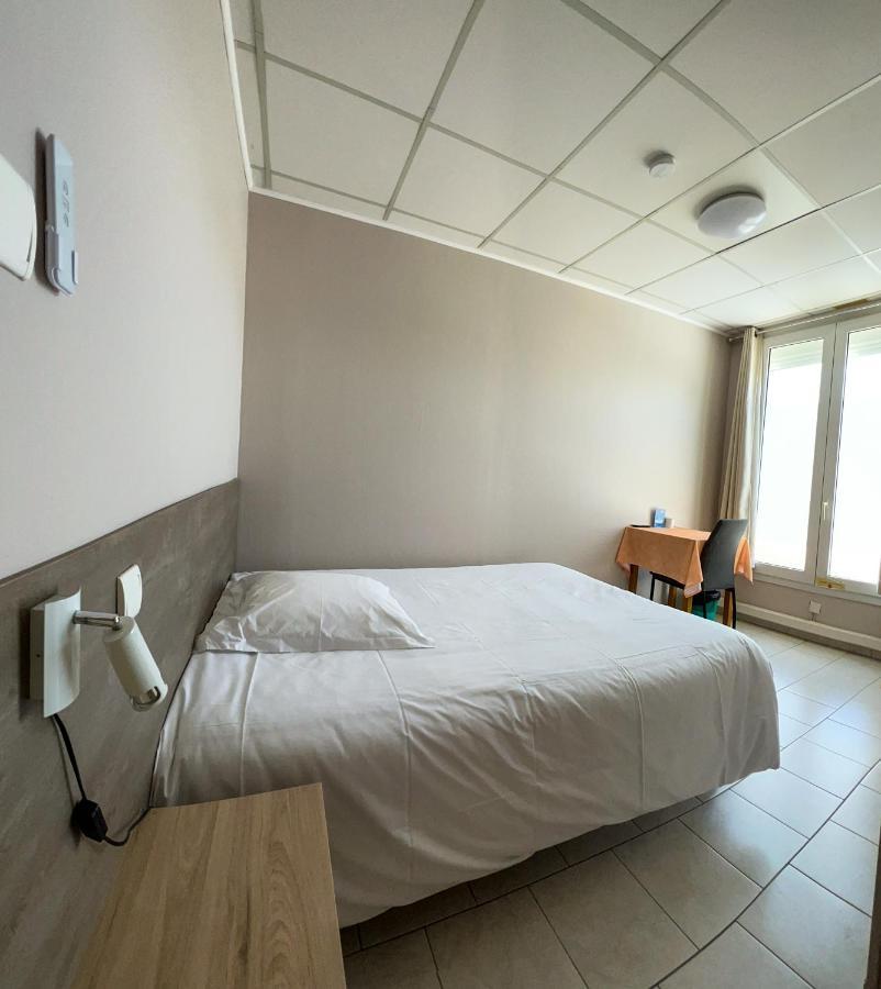 Le Petit Logis Hotel Beaumont-en-Veron Luaran gambar