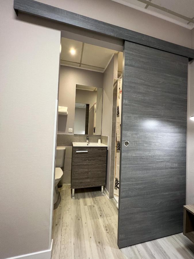 Le Petit Logis Hotel Beaumont-en-Veron Luaran gambar
