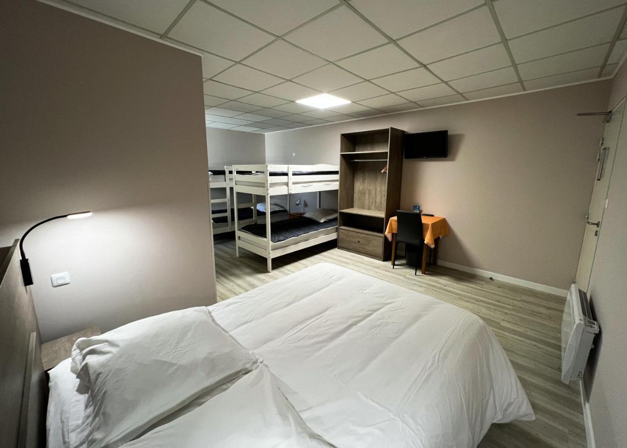 Le Petit Logis Hotel Beaumont-en-Veron Luaran gambar